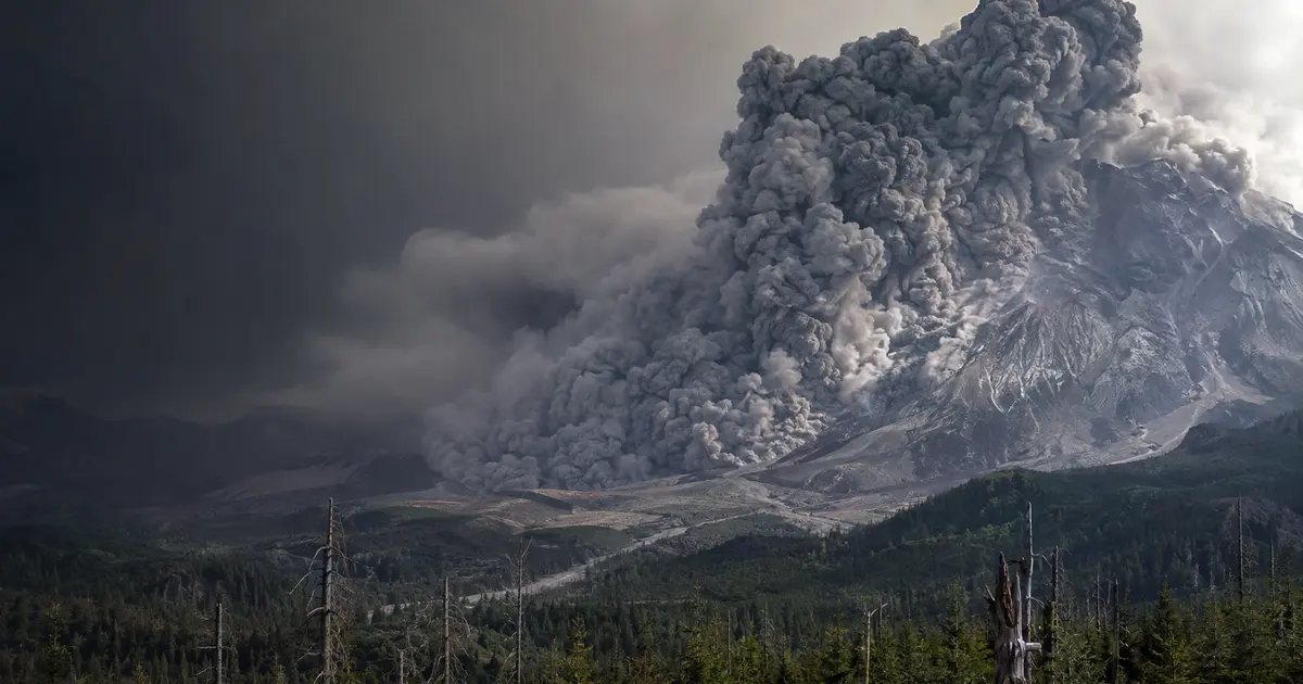 La erupción del monte Santa Helena que transformó el paisaje en minutos — Momento No. 980